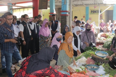 HBKN Ramadhan 2023, Pemprov Jatim Terus Dorong Stabilisasi Harga dan Ketersediaan Bapok di Mojokerto
